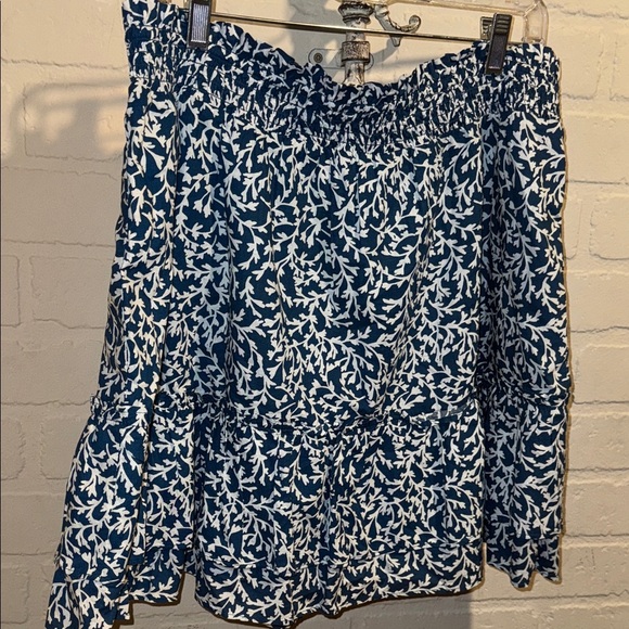 J Crew skirt Blue White Leaf Print lined smocked waist large - Picture 1 of 4